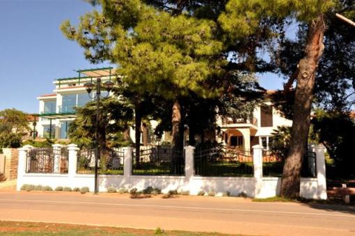 villa-aussenansicht-umag
