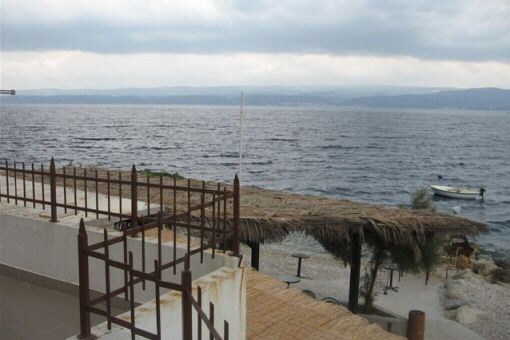 kiesstrand-omis